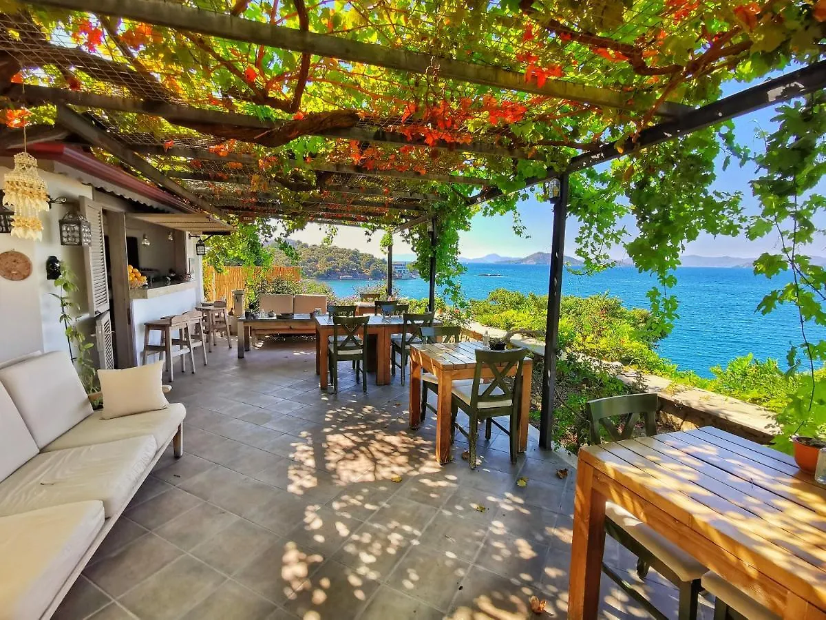 Ece Hotel Sovalye Island Фетхие 4*,