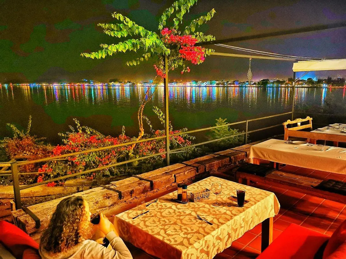 Ece Hotel Sovalye Island